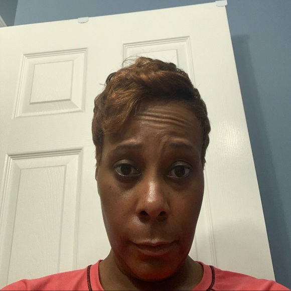 Meet your Posher, Tara - Picture 1 of 1